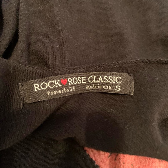 Lips Razorback Tank Top - Picture 5 of 5